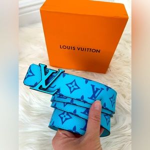 Luis Vuitton belt